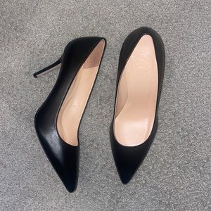 Never worn JCrew pumps